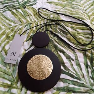 Natori Acacia Wood and Brass Disc Necklace